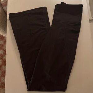 Old Navy Active High Waisted Army Green Wide Leg Leggings